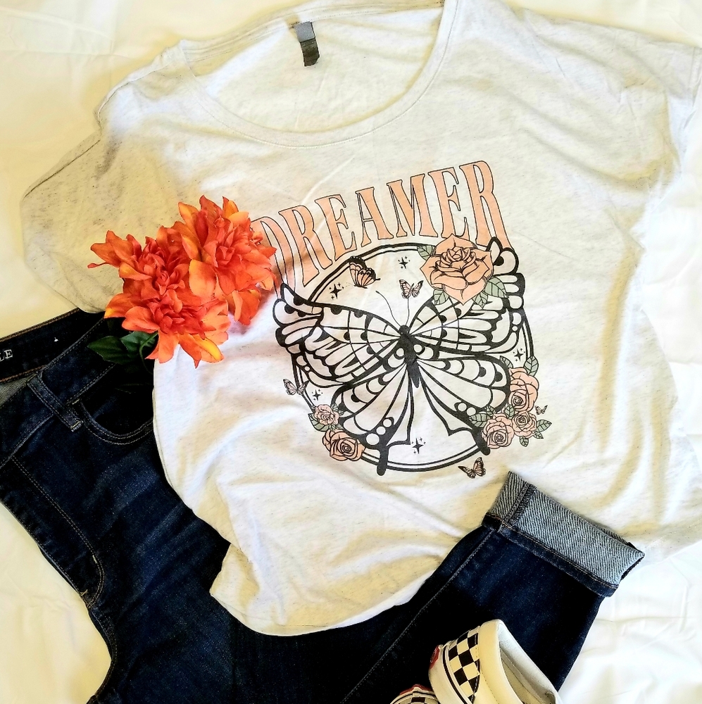 Dreamer tee